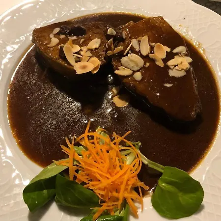 מלון Hotel-restaurant Denklinger-hof *