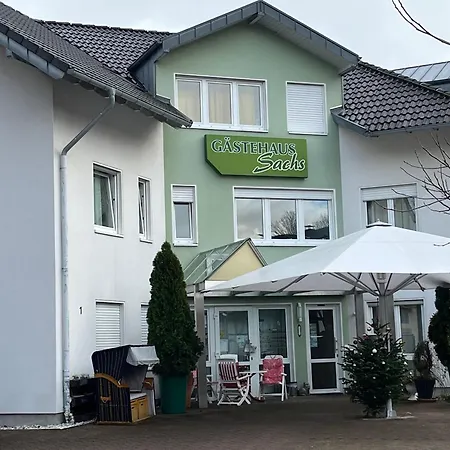 מלון Hotel-restaurant Denklinger-hof *