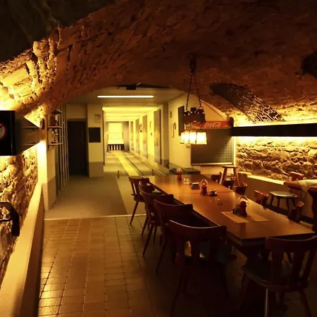 מלון Hotel-restaurant Denklinger-hof
