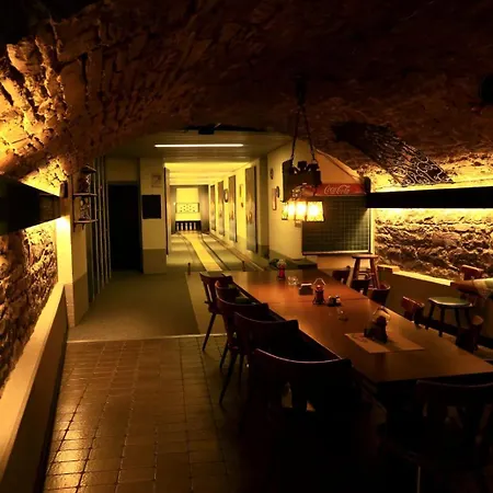 Hotel-restaurant Denklinger-hof מלון