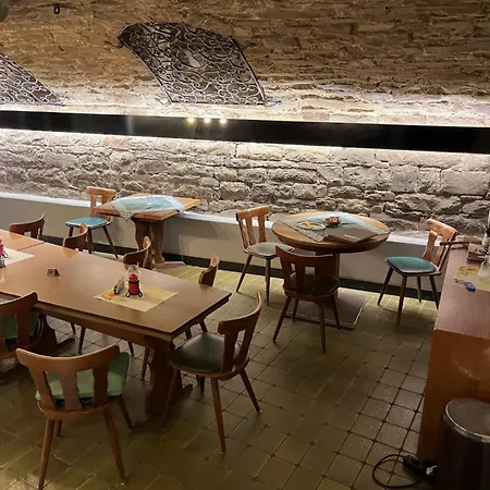Hotel-restaurant Denklinger-hof מלון *